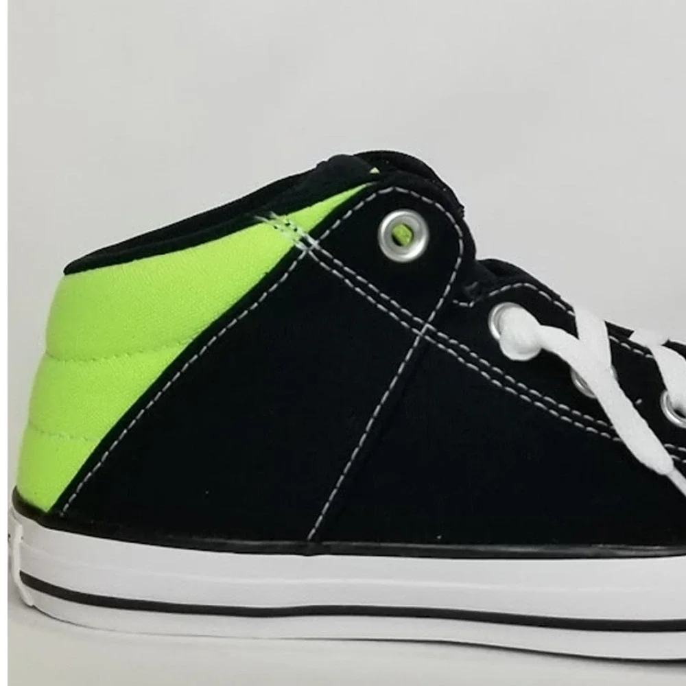 Converse CTAS Axel Hyper Bright Mid Tops Youth 3 A07369F NWT